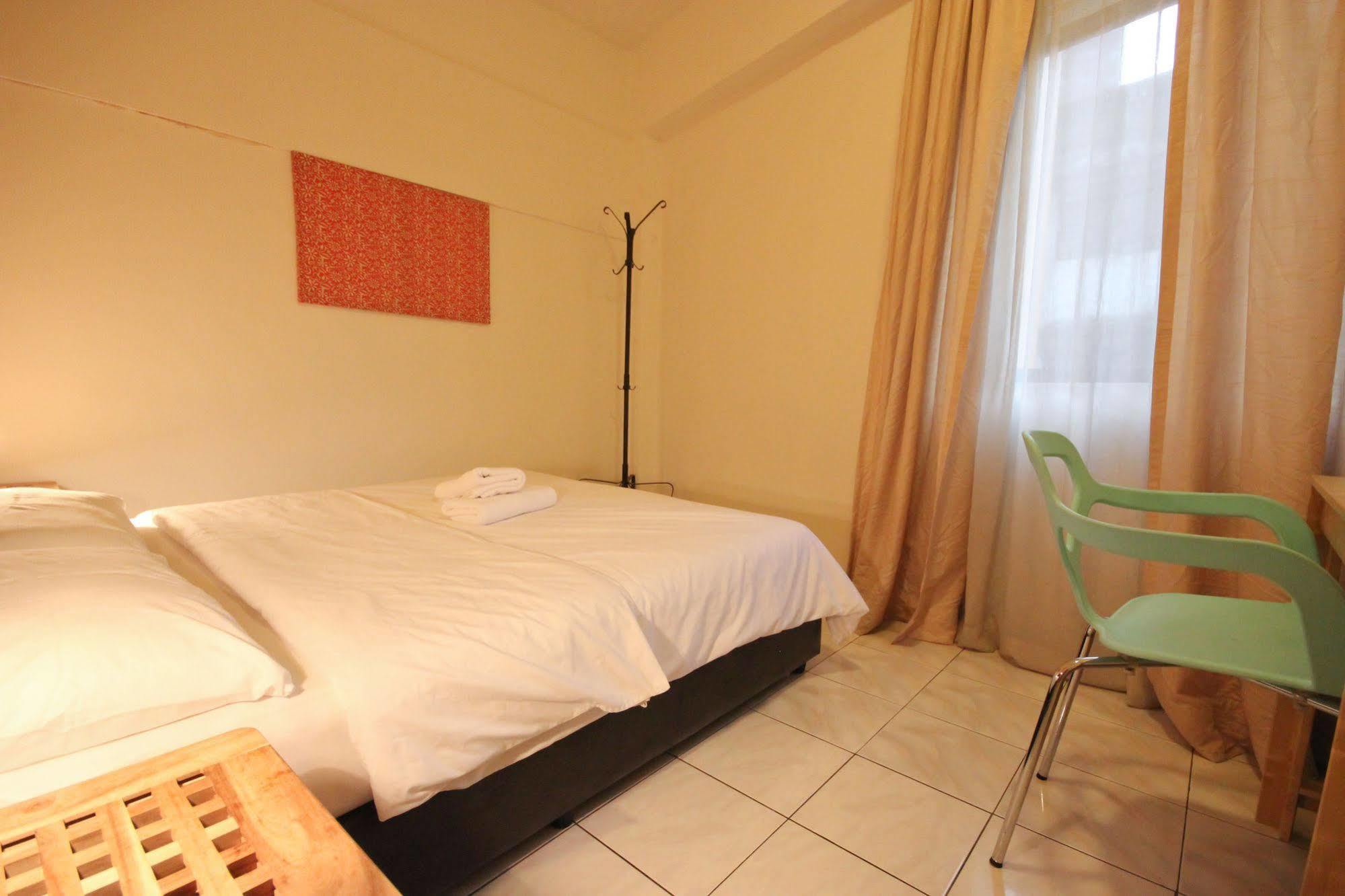 Orange Pekoe Guesthouse Куала Лумпур Екстериор снимка