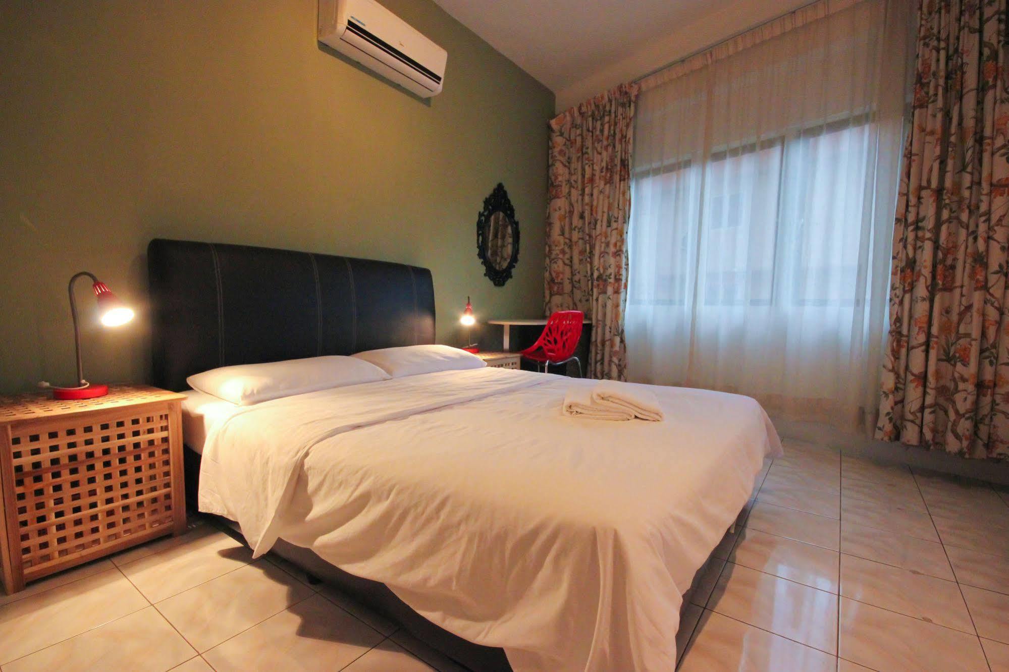 Orange Pekoe Guesthouse Куала Лумпур Екстериор снимка