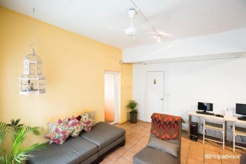 Orange Pekoe Guesthouse Куала Лумпур Екстериор снимка